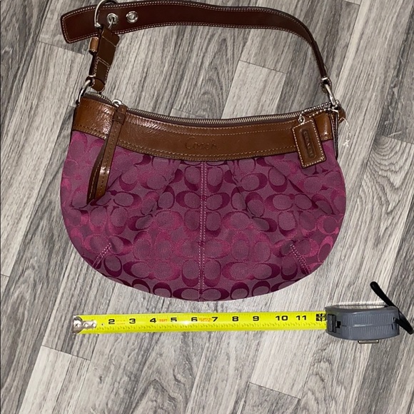 Authentic Coach Shoulder Bag - Picture 2 of 2